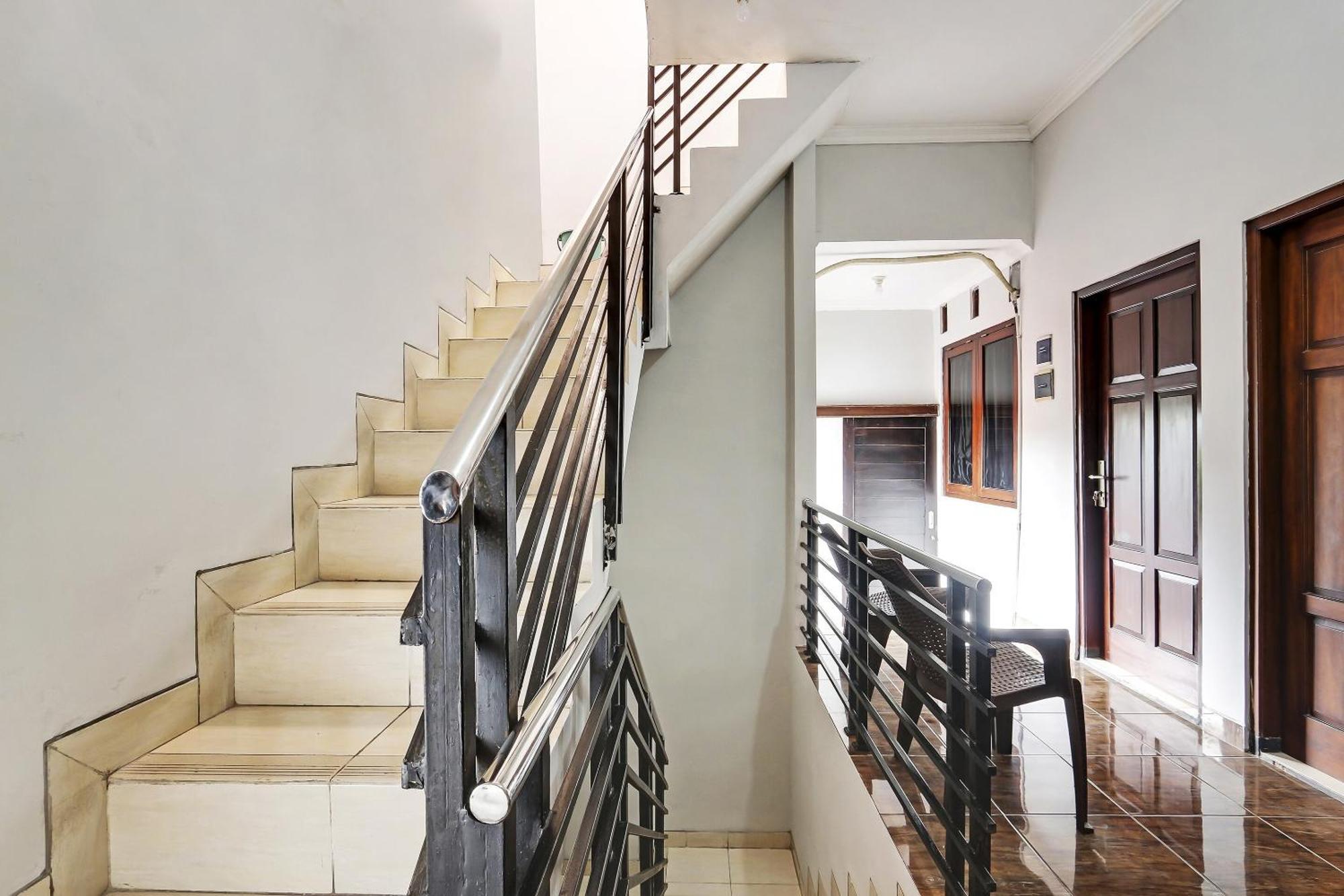 Oyo 91082 Nathania Exclusive Sleman  Esterno foto